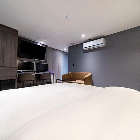 Urban Brown Hotel Chungju City Hall Exterior photo