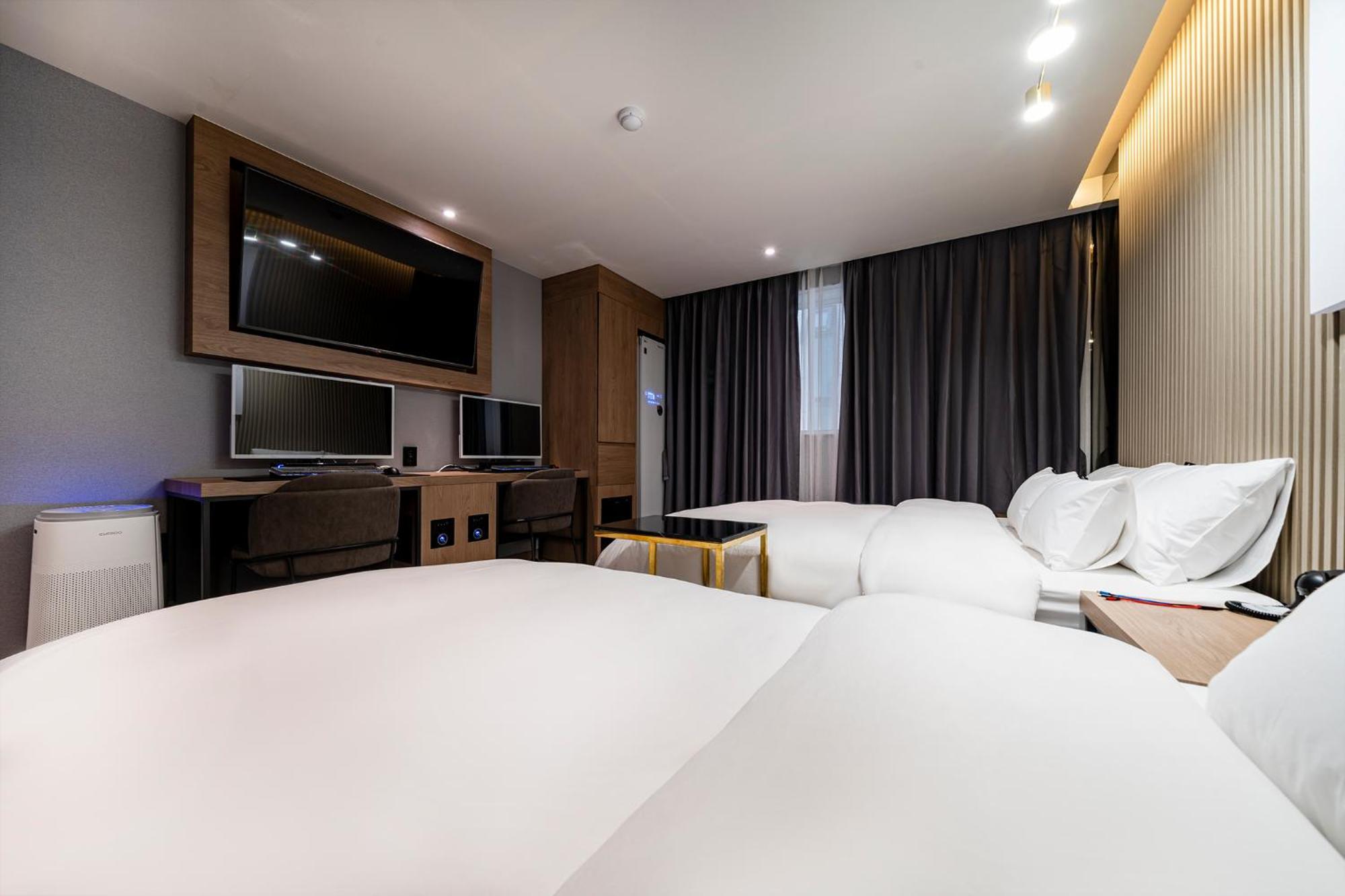 Urban Brown Hotel Chungju City Hall Exterior photo