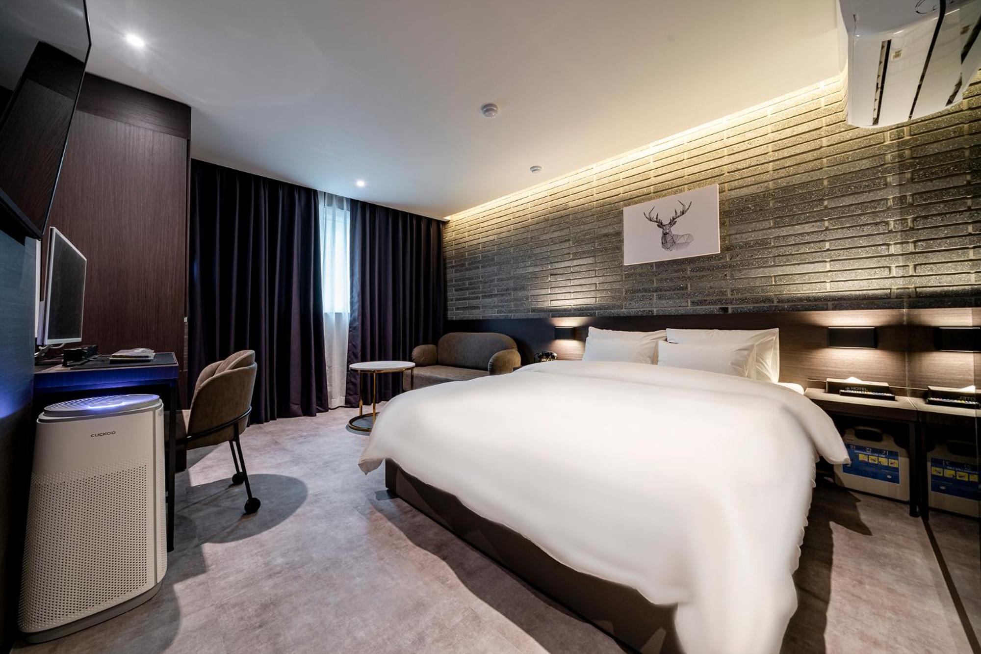 Urban Brown Hotel Chungju City Hall Exterior photo